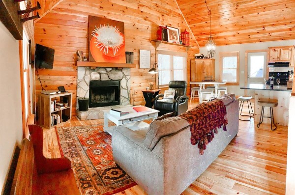 I Stayed at 29 Amazing Helen GA Cabin Rentals: My Experience 14