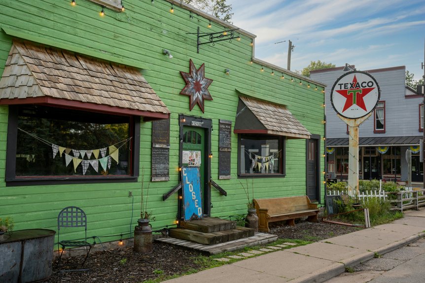 cozy wisconsin cabin getaways