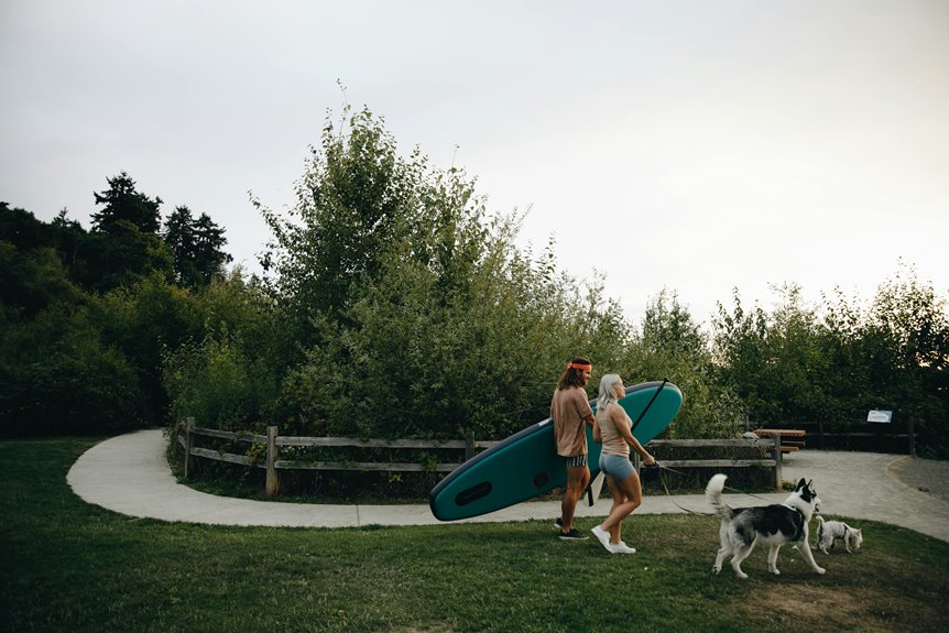 explore nature with pets