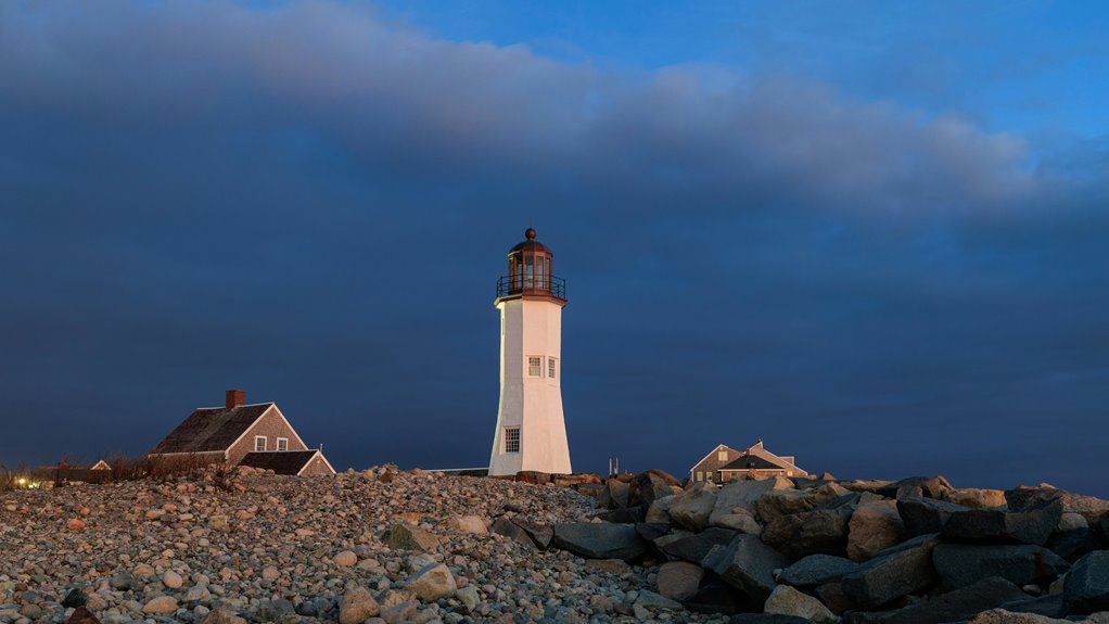 explore the coastal area
