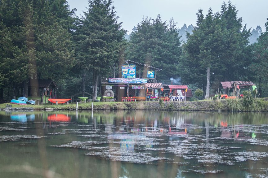 lake houses for families