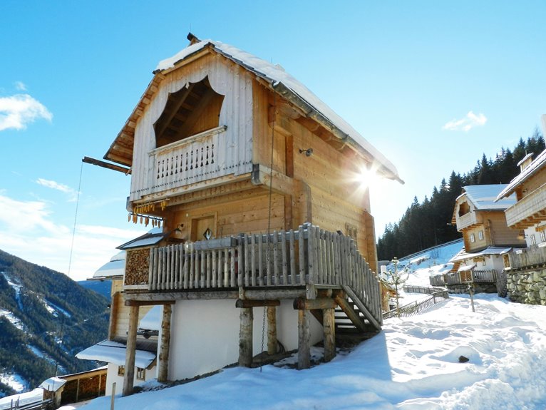 luxurious mountain retreat experience