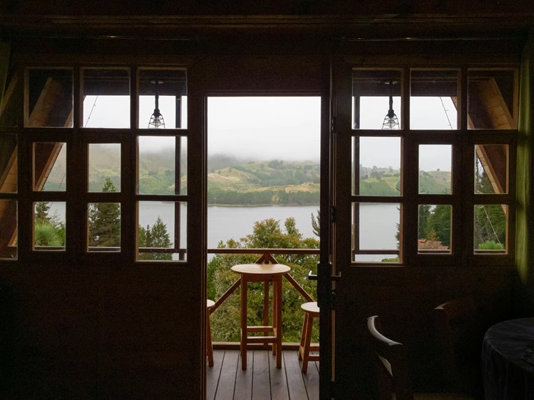 relaxing lake cabin getaway