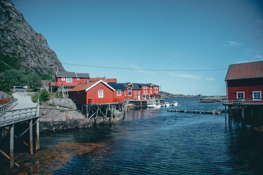 rent cabin and boat