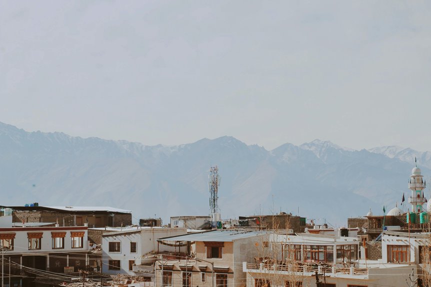 scenic towns in mountains