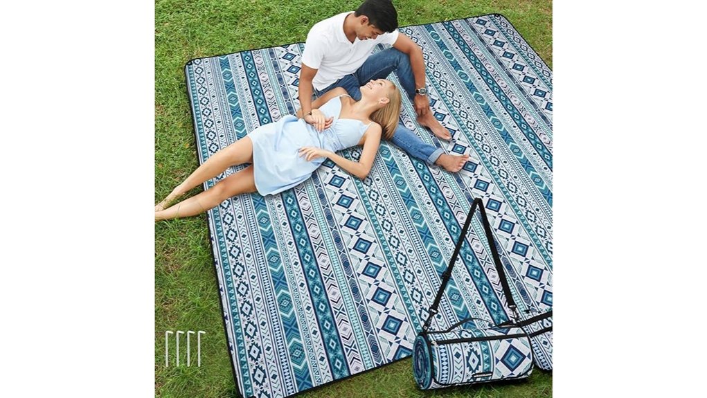 Picnic Blankets With Waterproof Backing: Top Picks 7 blue extra large waterproof blanket