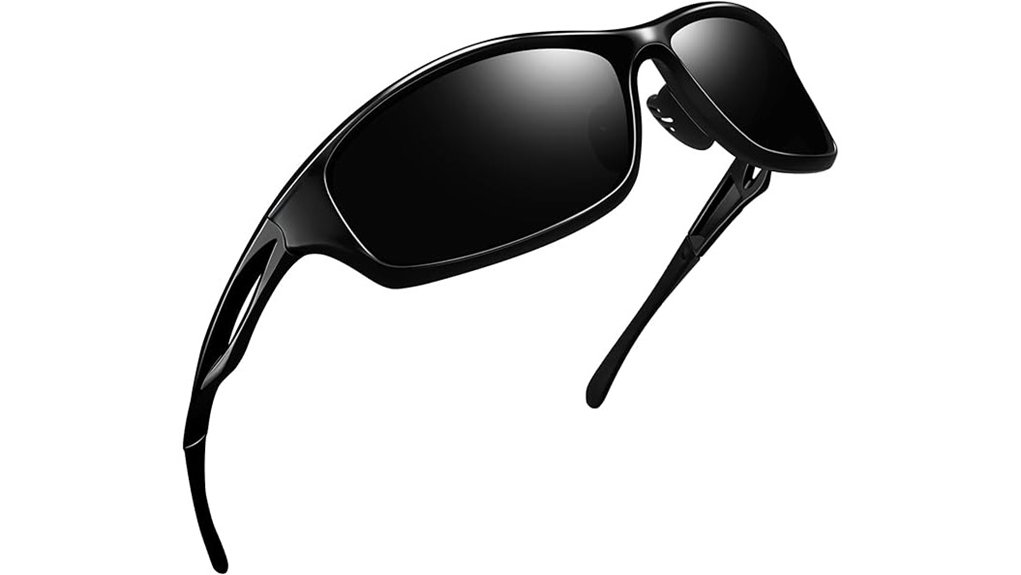 The Best Sunglasses for Travel: Polarized vs Non-Polarized 14 joopin polarized uv400 wraparound