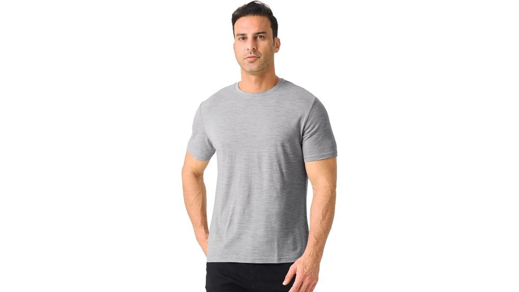 Merino Wool T-Shirts for Travel: Peak Comfort on the Go 6 merino protect base layer