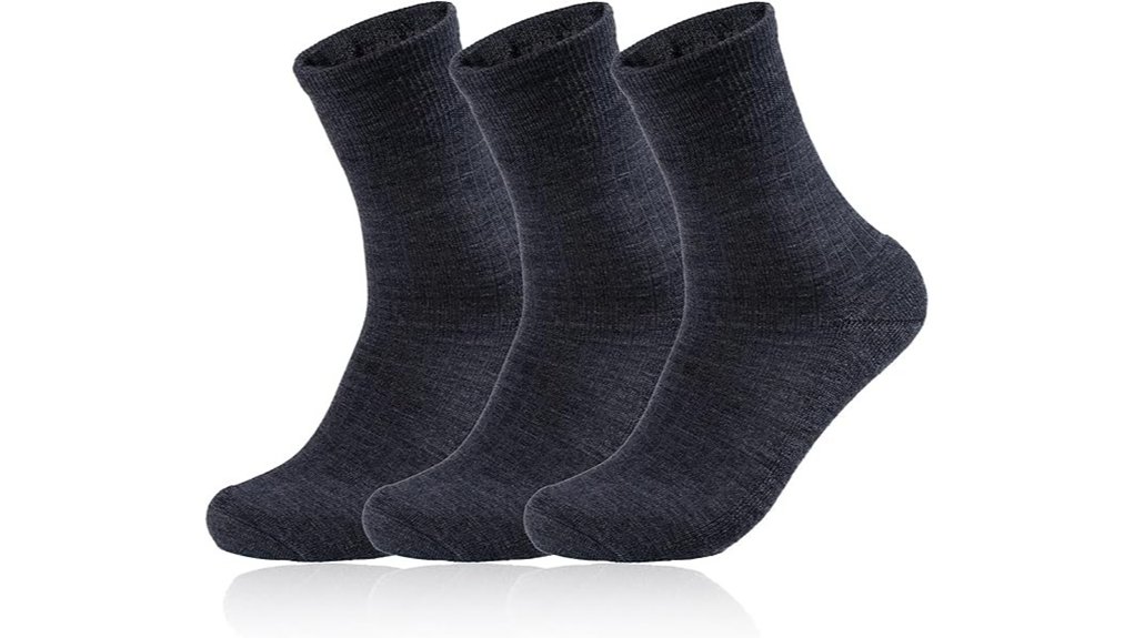 Walking Socks for Urban Exploration That Endure All Day 15 pochita merino wool socks