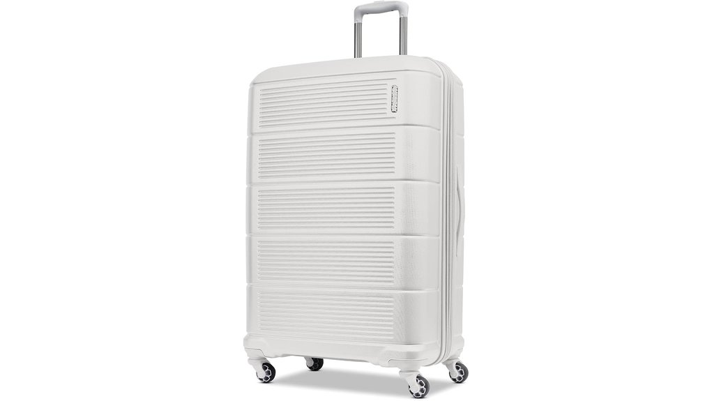 Lightweight Checked Luggage That Won’t Break Underweight 8 american tourister stratum 2 0 checked