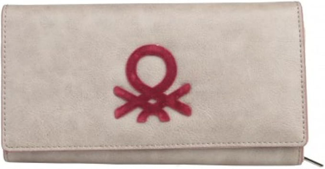 Travel Wallets With EU-Friendly Layouts in Coin-Heavy Regions 9 benetton taupe document wallet