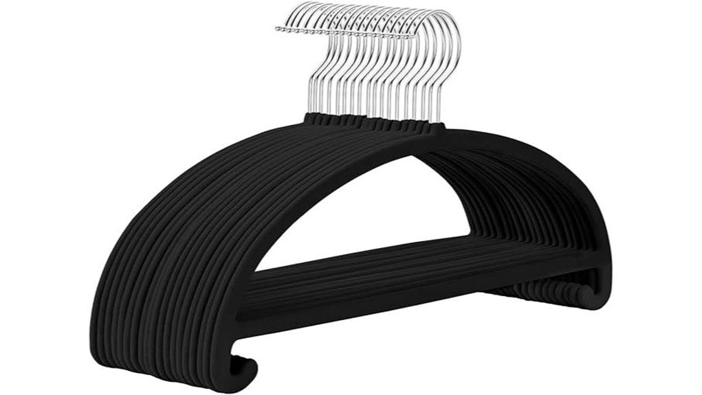 Best Travel Hangers for Heavy Winter Coats (Won’t Snap) 5 black velvet 50 pack hangers
