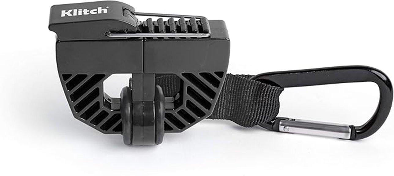 clip shoes to bag