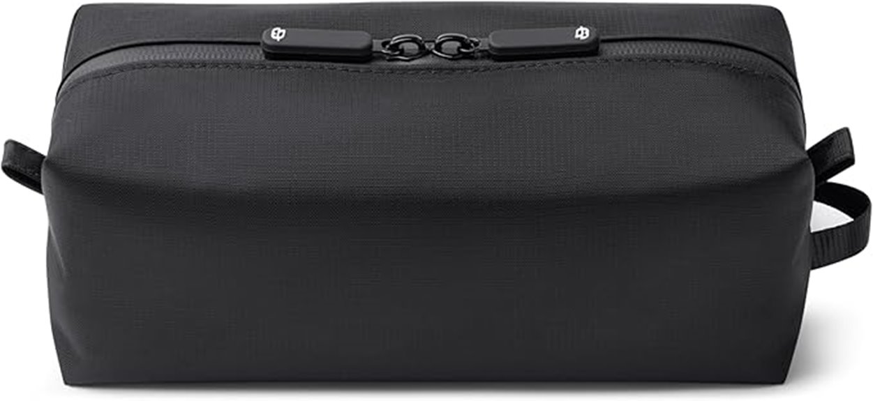 comfyable compact toiletry dopp