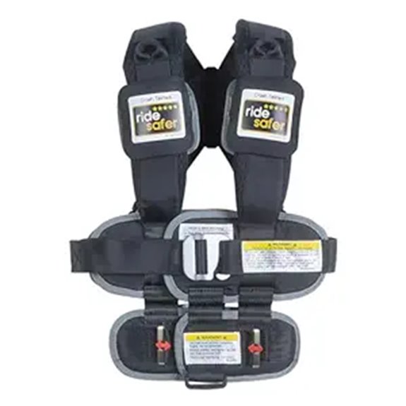 compact black travel seat