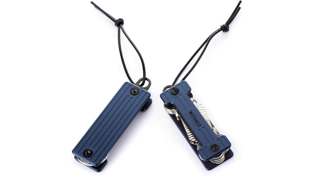 compact leather lanyard keyholder