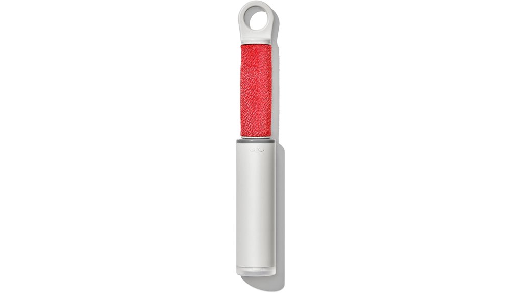 Best Lint Brushes for Travelers: Reusable or Sticky Choices 3 oxo reusable lint roller