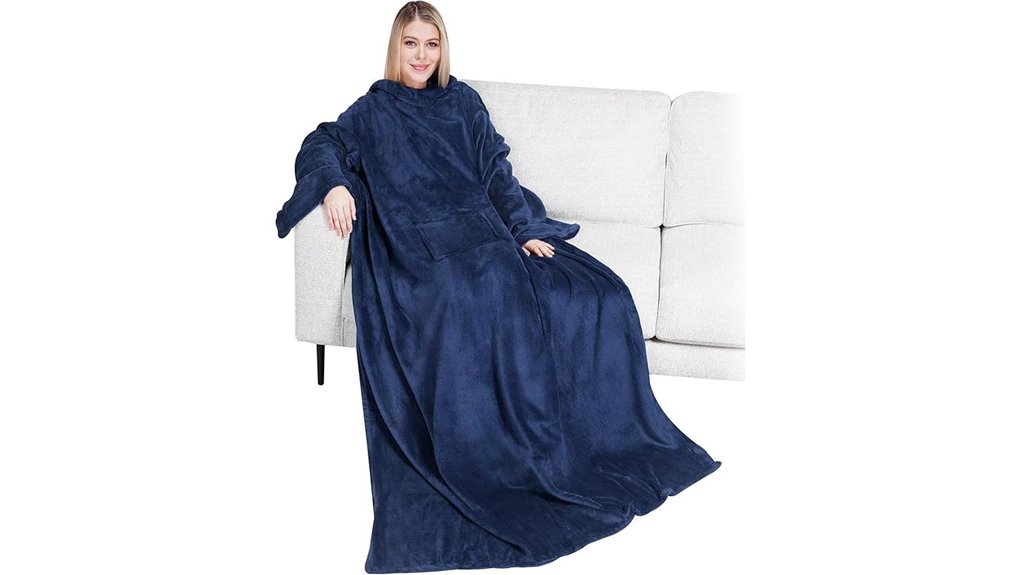 Packable Travel Blanket With Sleeves (Wearable) For Flights 9 pavilia fleece blanket arms