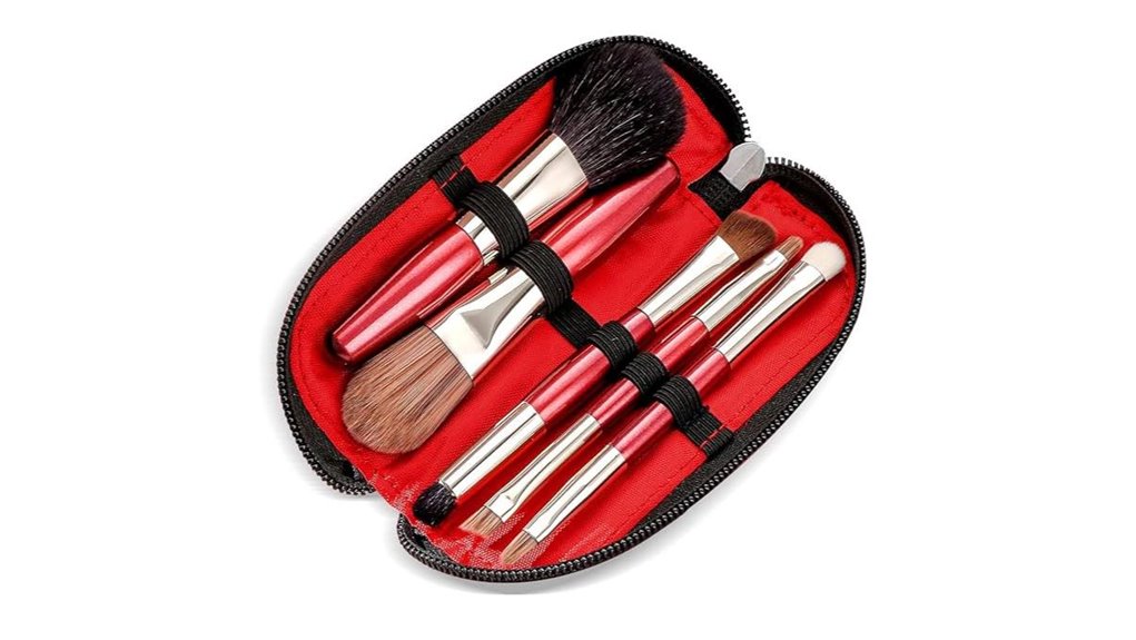 Mini Makeup Brush Sets (Protective Cases) Worth Trying 3 portable mini 5 piece brush