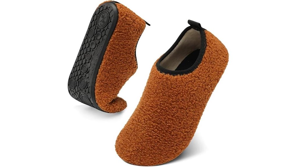 Travel Slippers for Hotels: Hard‑Sole vs Soft Choices 4 qfh cozy unisex slippers