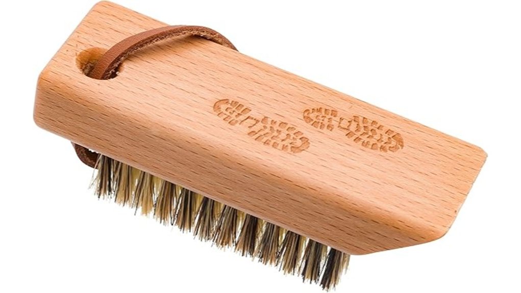 redecker natural hiking brush