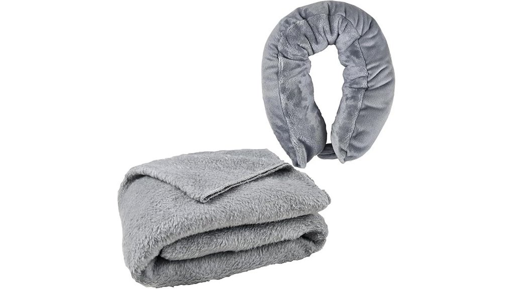 reversible 2 in 1 travel blanket