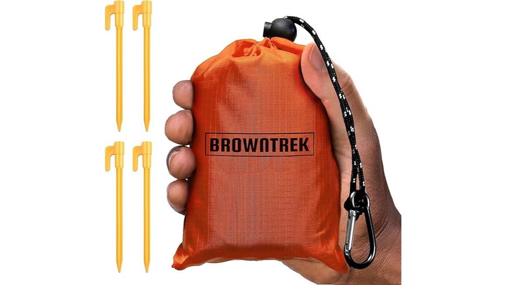 The Compact Travel Blankets That Pack Small for Cold Cabins 10 ultralight water resistant sand proof blanket