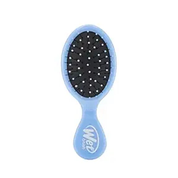 Travel Hairbrushes for Thick Hair: Compact Picks That Work 5 wet brush intelliflex detangler